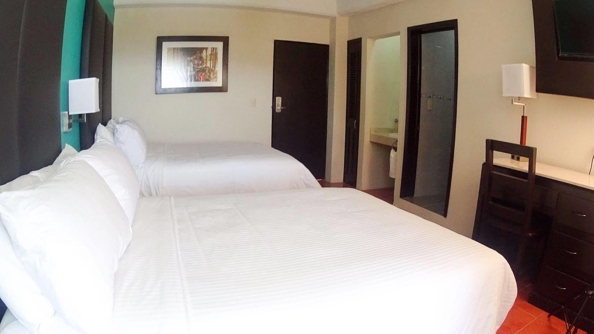 Hotel Santa Fe Tlatlauquitepec Extérieur photo